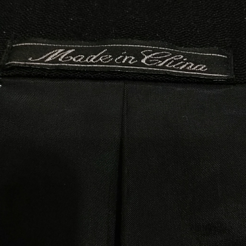 John Rafael Blazer - Picture 4 of 8